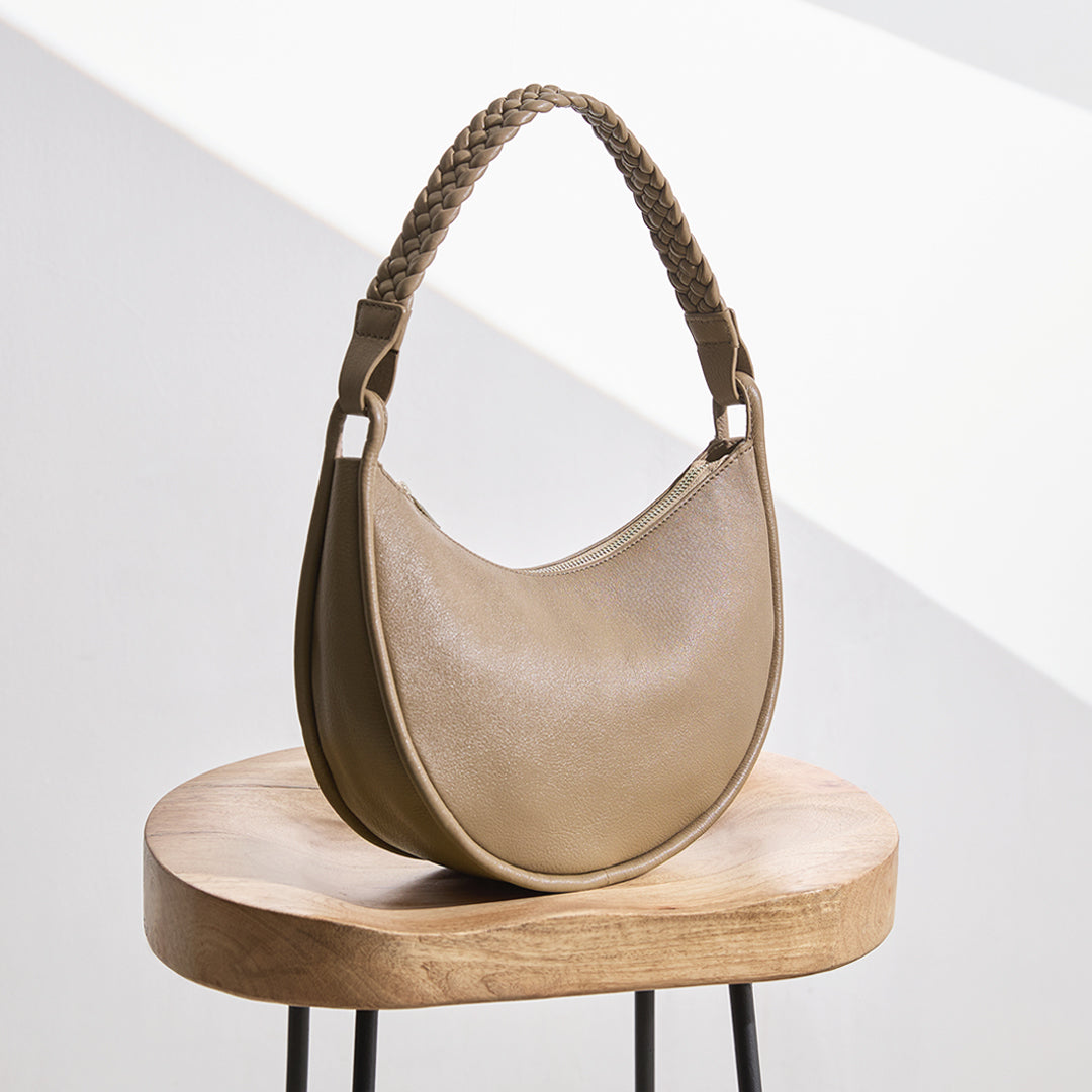 Round Moon 2 Way Hand