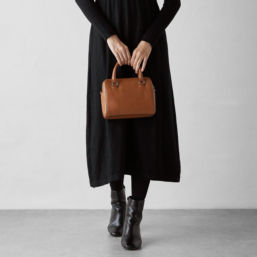 Edge Color Mini Boston