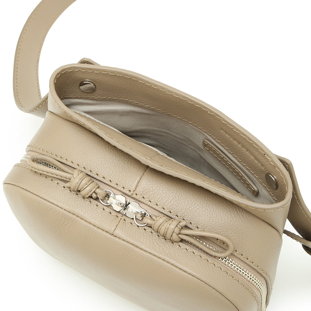 Sora 2 Way Shoulder M