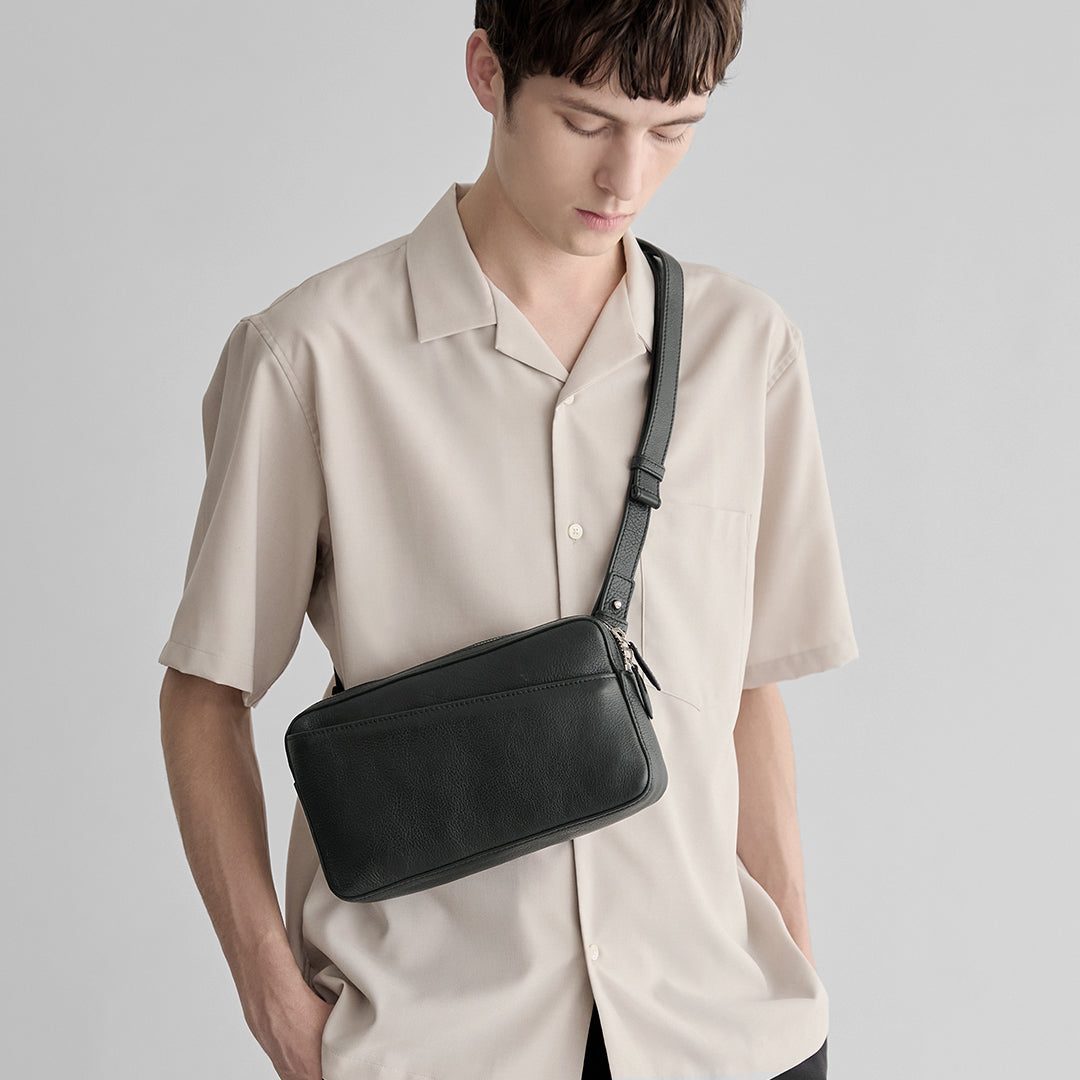 Linear 2 Way Shoulder