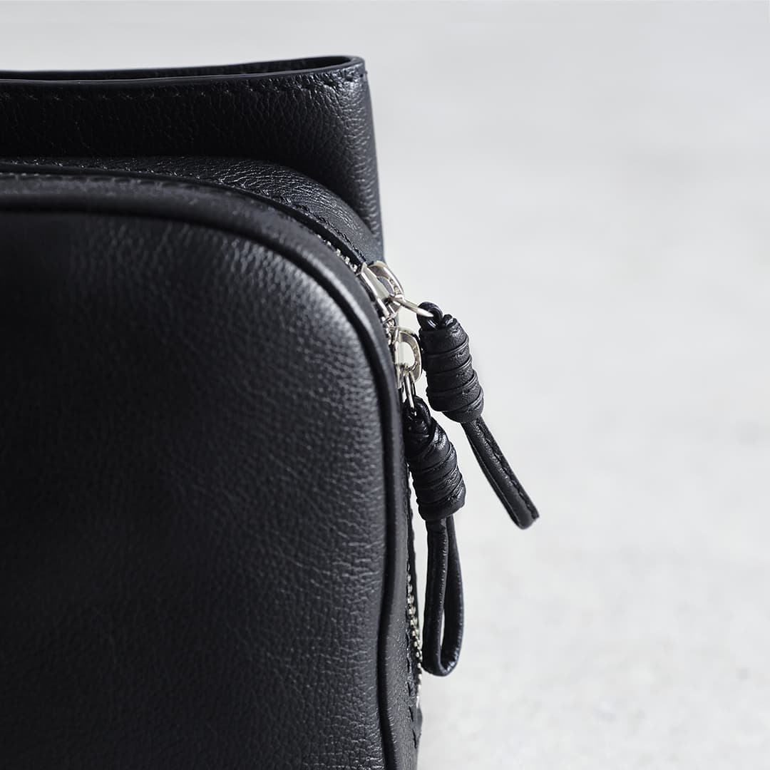 Sora 2 Way Shoulder M