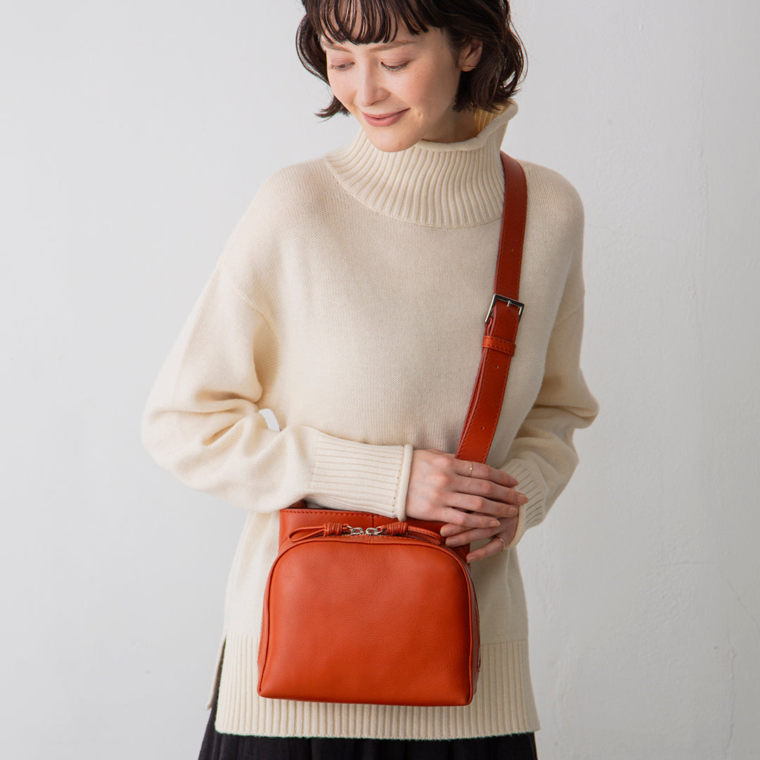 Sora 2 Way Shoulder M