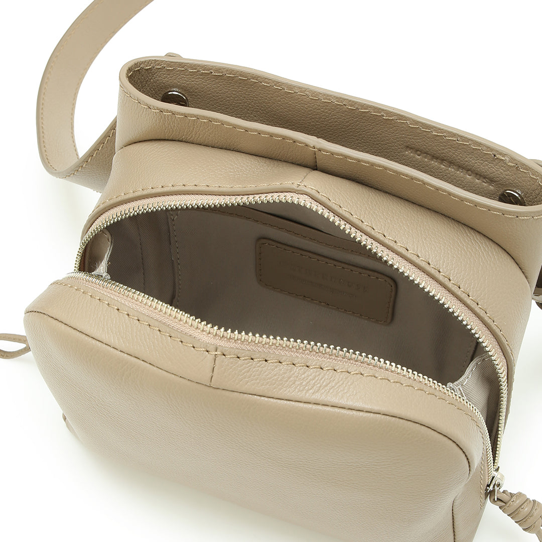 Sora 2 Way Shoulder M