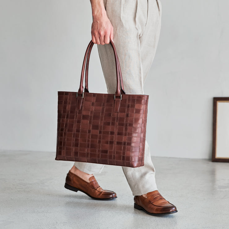 Antique Mesh Slim Tote