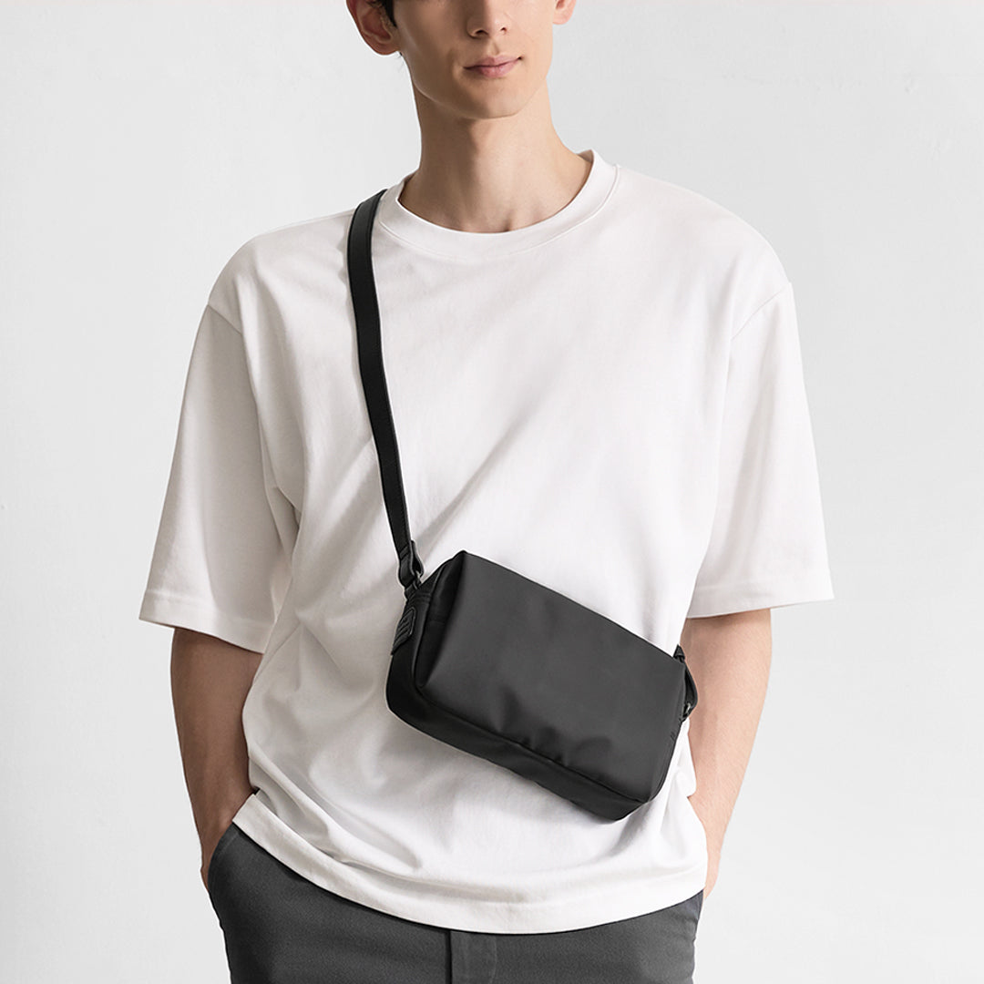 Blind Soccer Shoulder