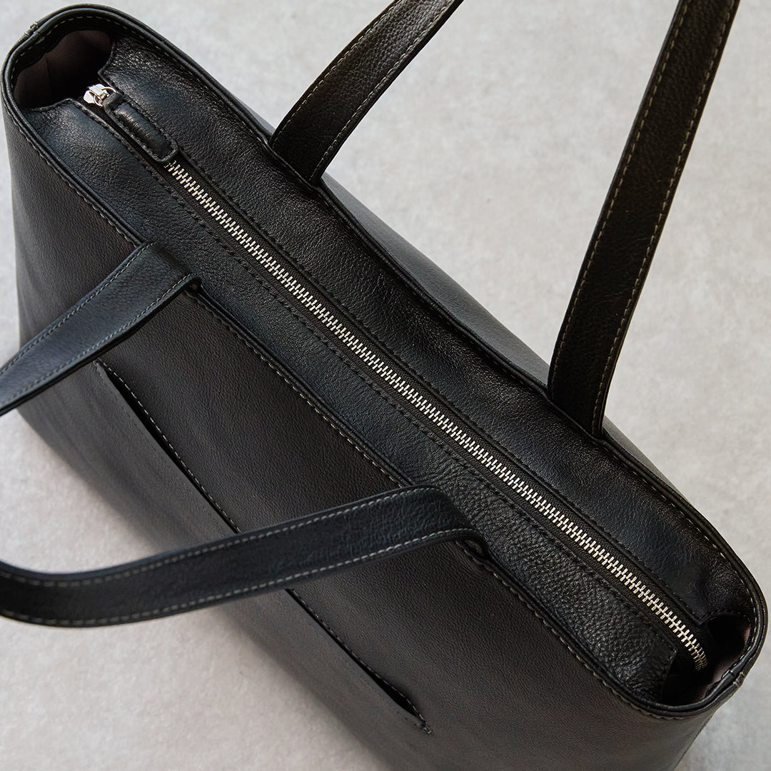 Linear Zip Tote