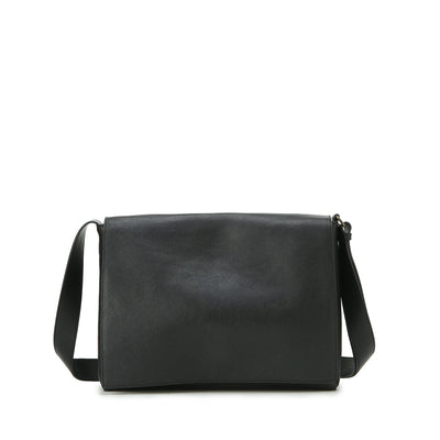 Grained Flap Shoulder