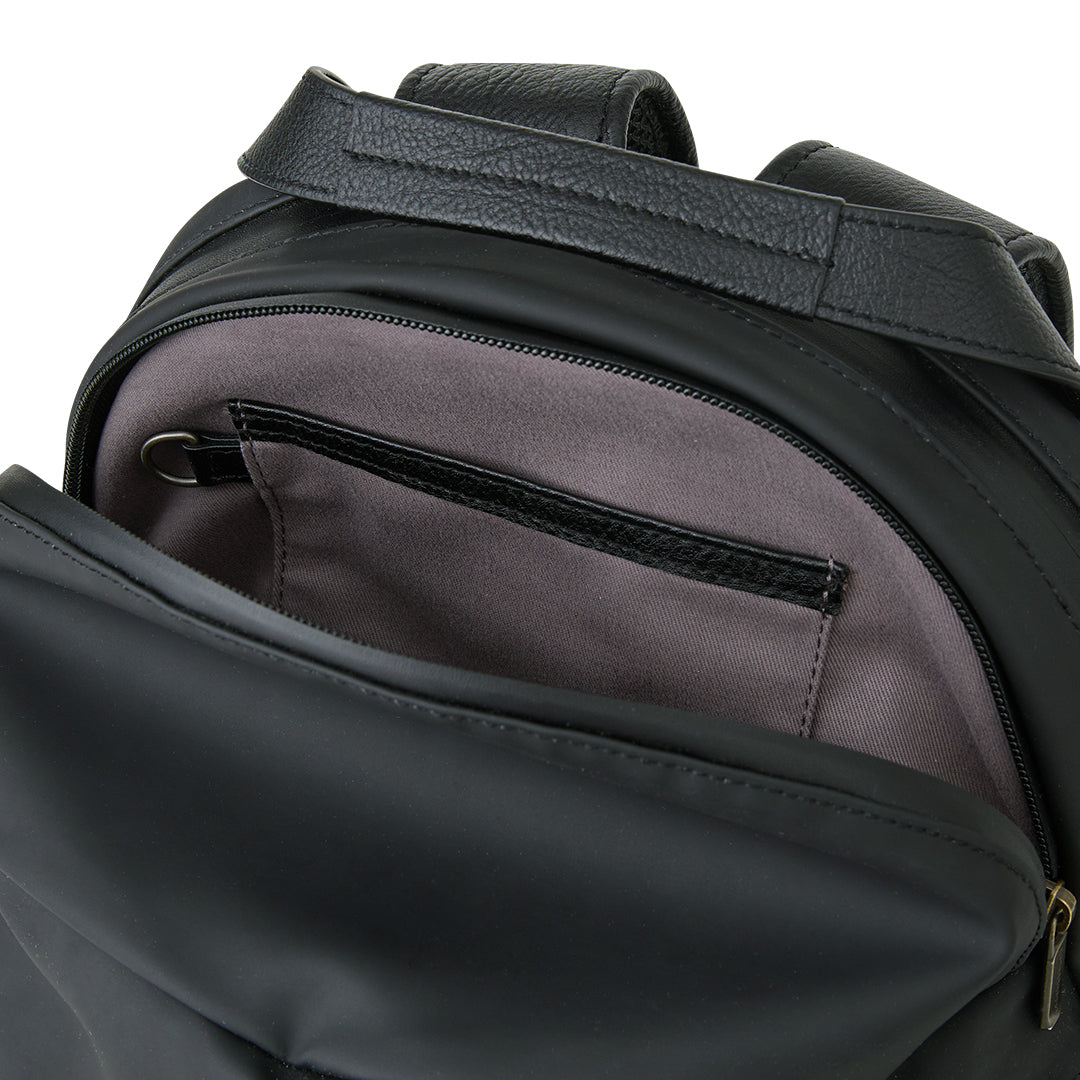 Blind Soccer Traveler