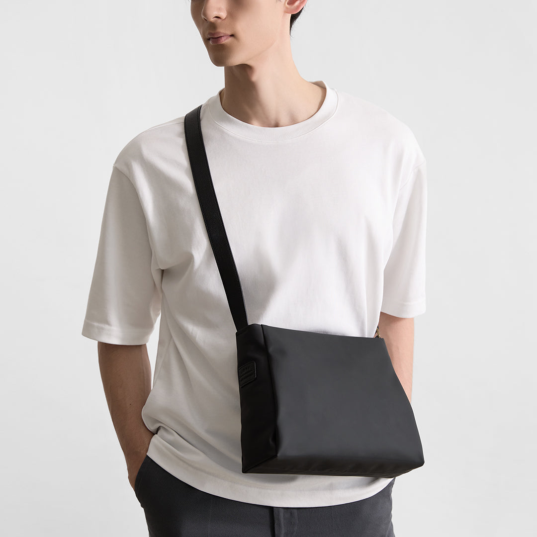 Blind Soccer Middle Shoulder