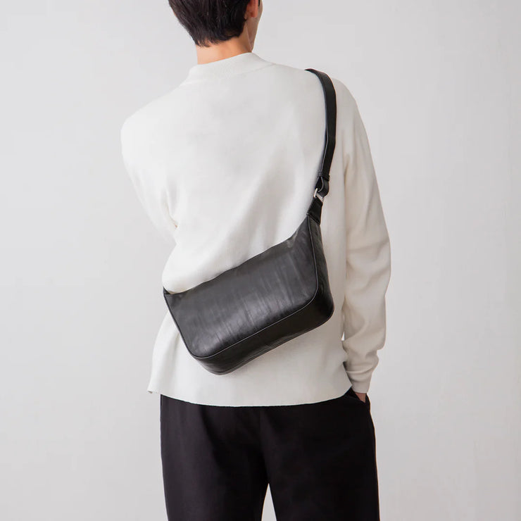 Minamo Shoulder M