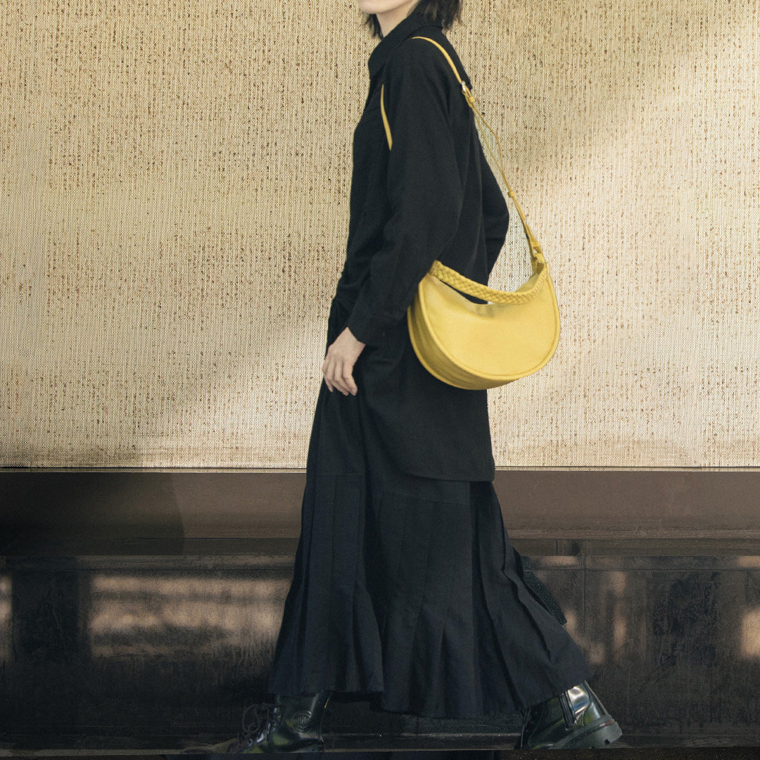 Soft Round Moon 2 Way Hand