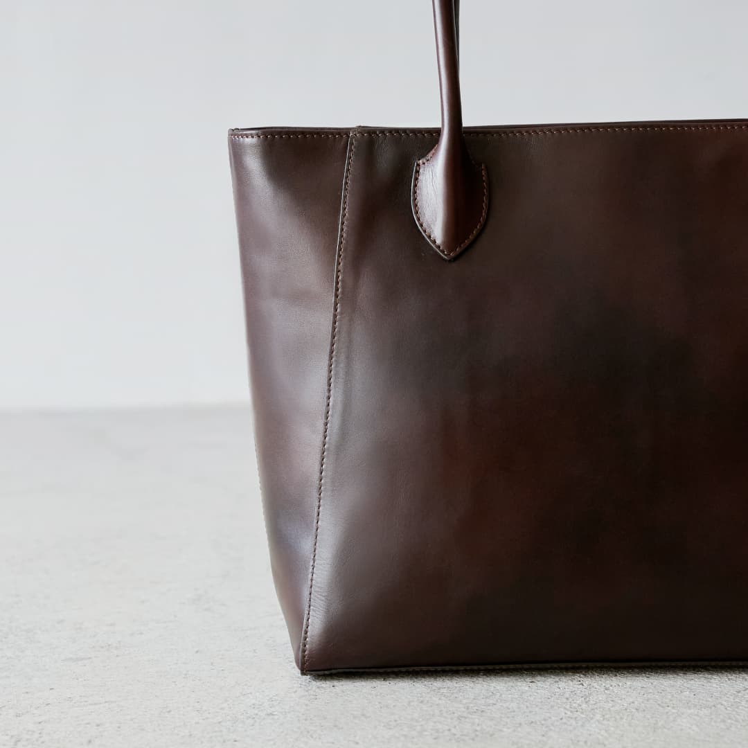 Antique Career Tote – MOTHERHOUSE SINGAPORE