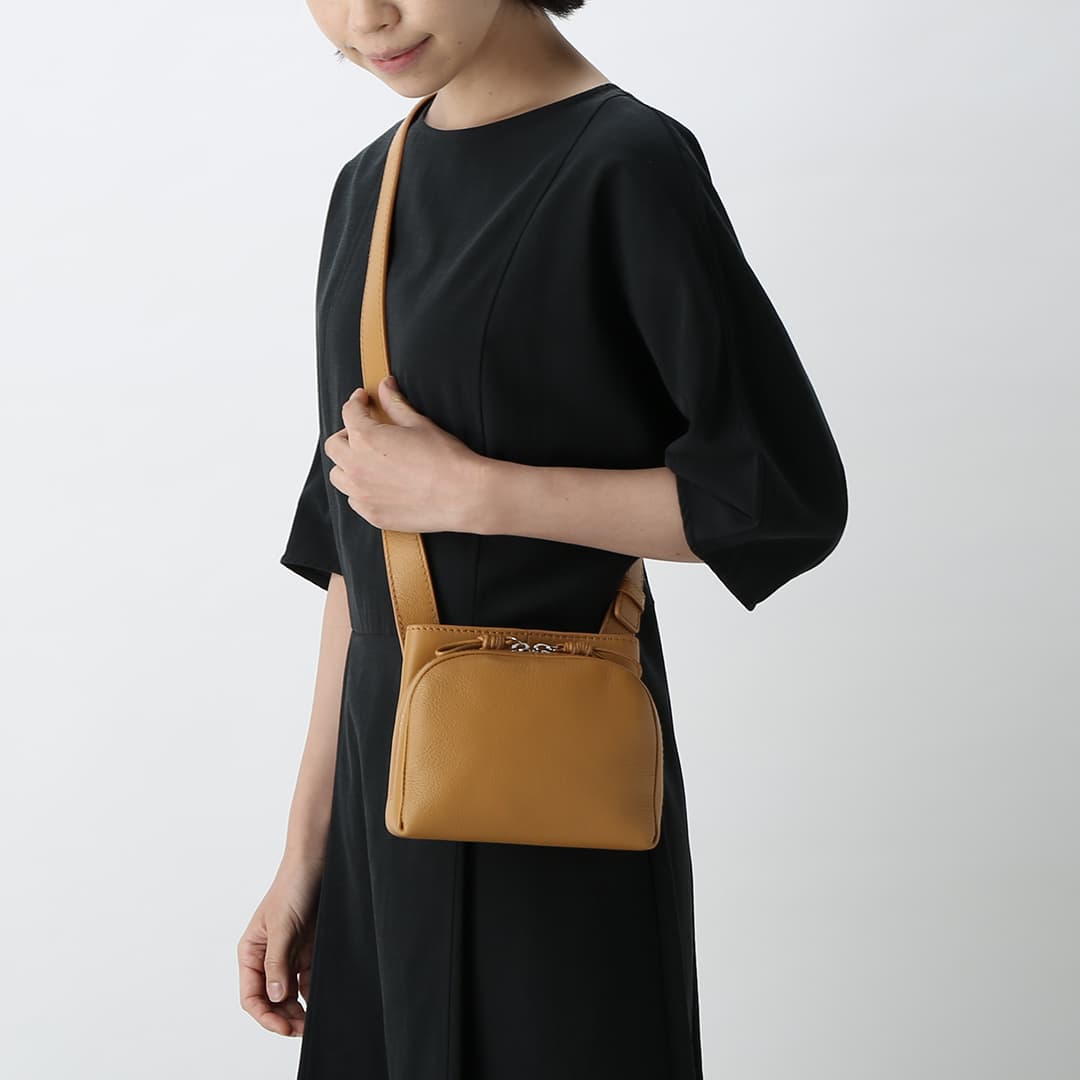 Sora 2 Way Shoulder S